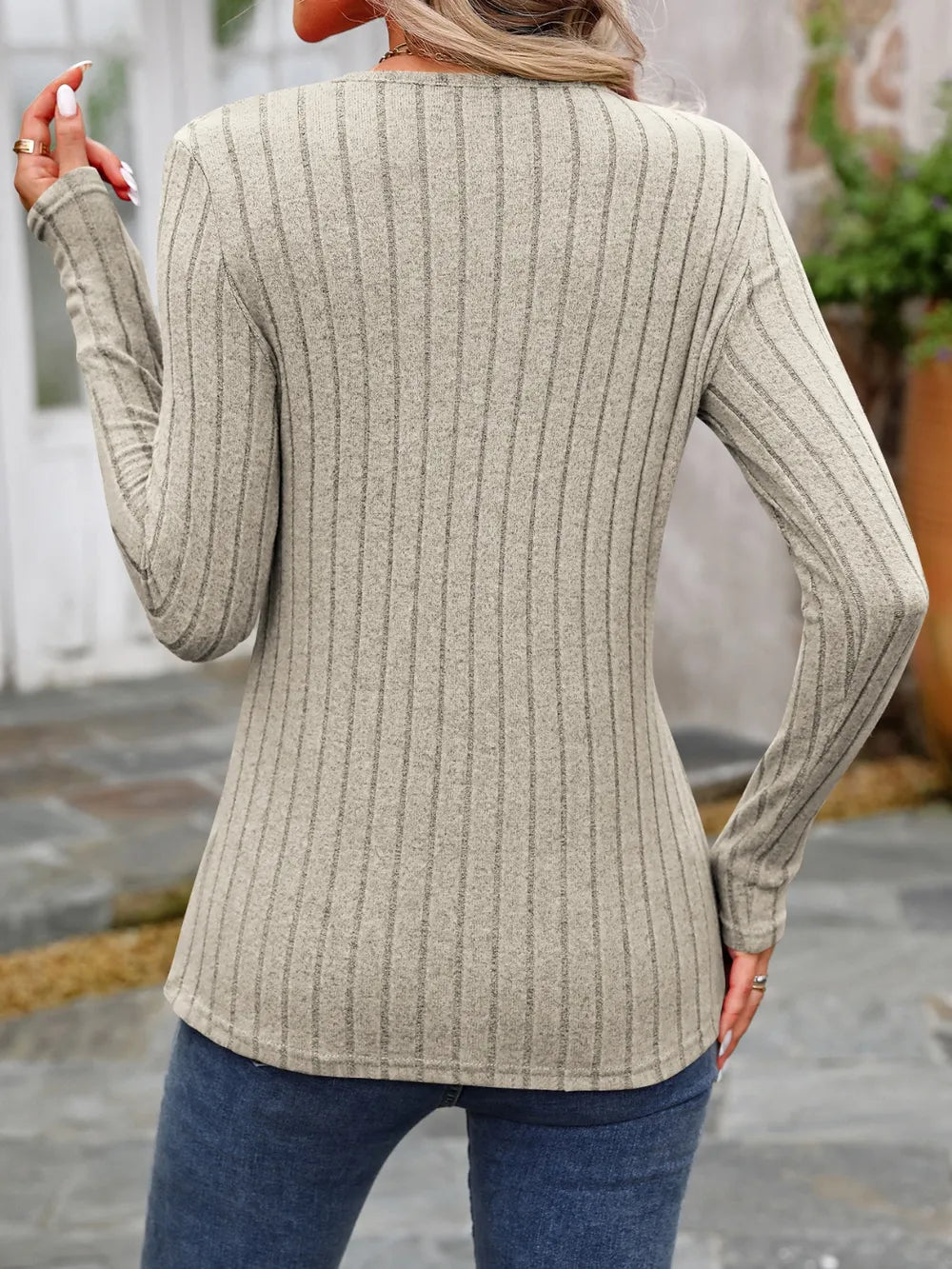 Decorative Button Round Neck Long Sleeve T-Shirt – Trendsi | ClozArt