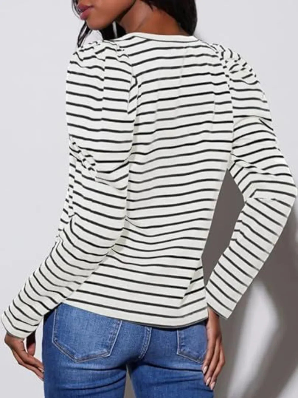 Striped Round Neck Long Sleeve T-Shirt – Trendsi | ClozArt
