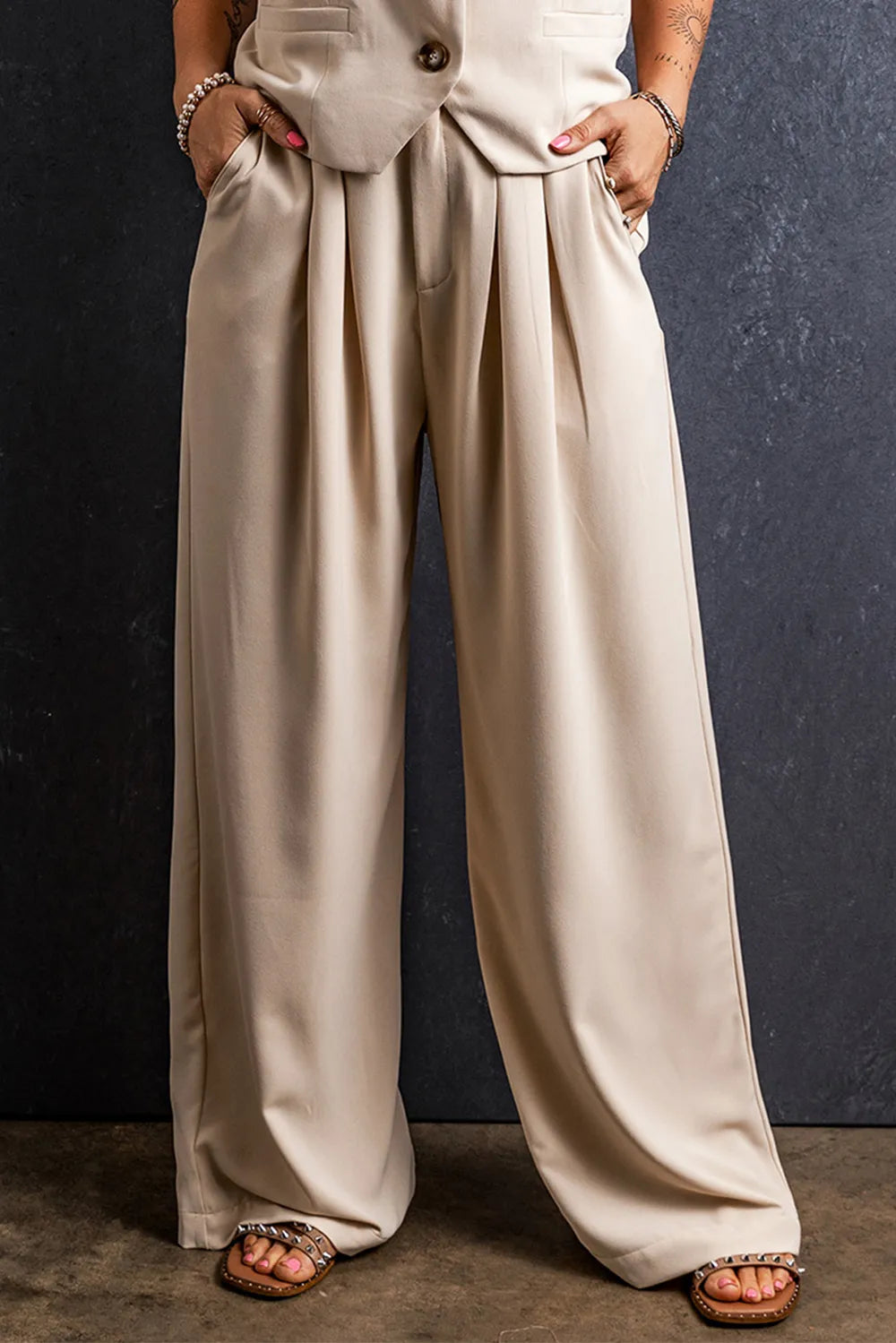 Ruched Wide Leg Pants with Pockets – Trendsi | ClozArt