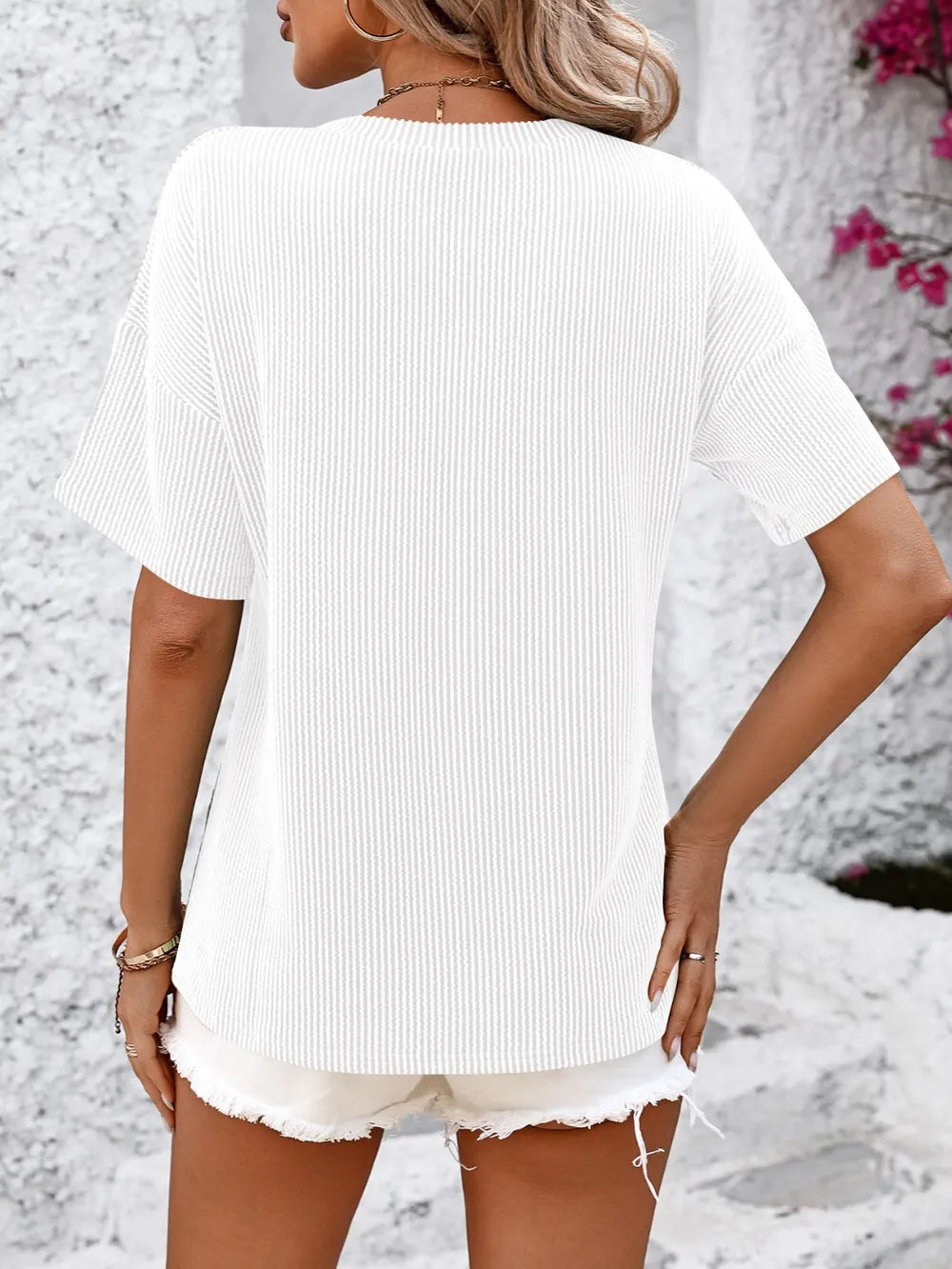 Mandy V-Neck Dropped Shoulder T-Shirt – Trendsi | ClozArt