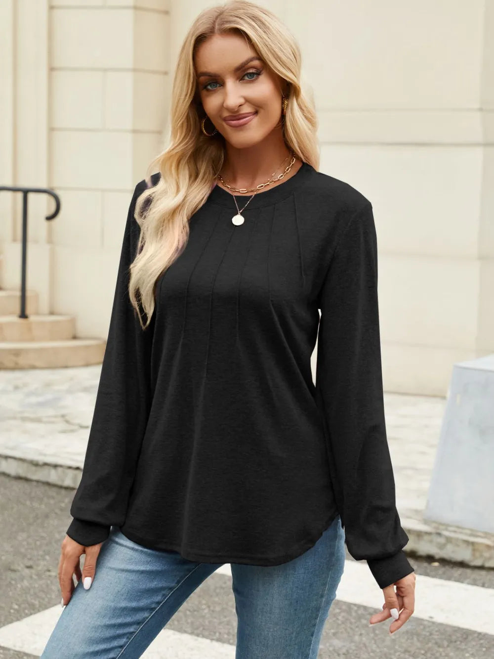 Round Neck Long Sleeve T-Shirt – Trendsi | ClozArt