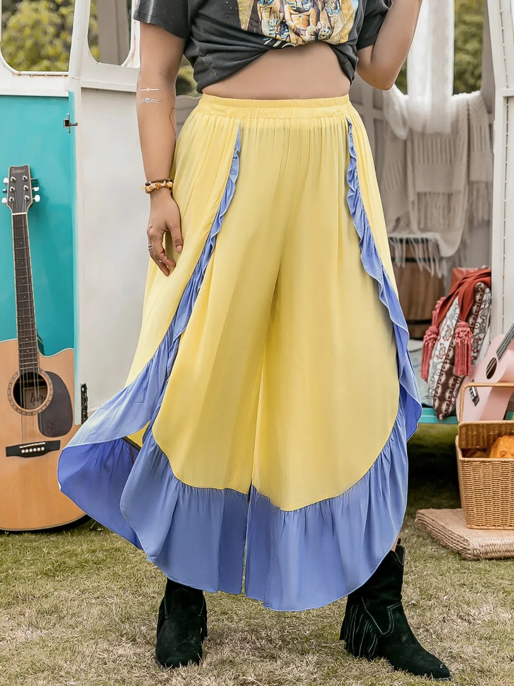 Plus Size Contrast Ruffled Wide Leg Pants – Trendsi | ClozArt