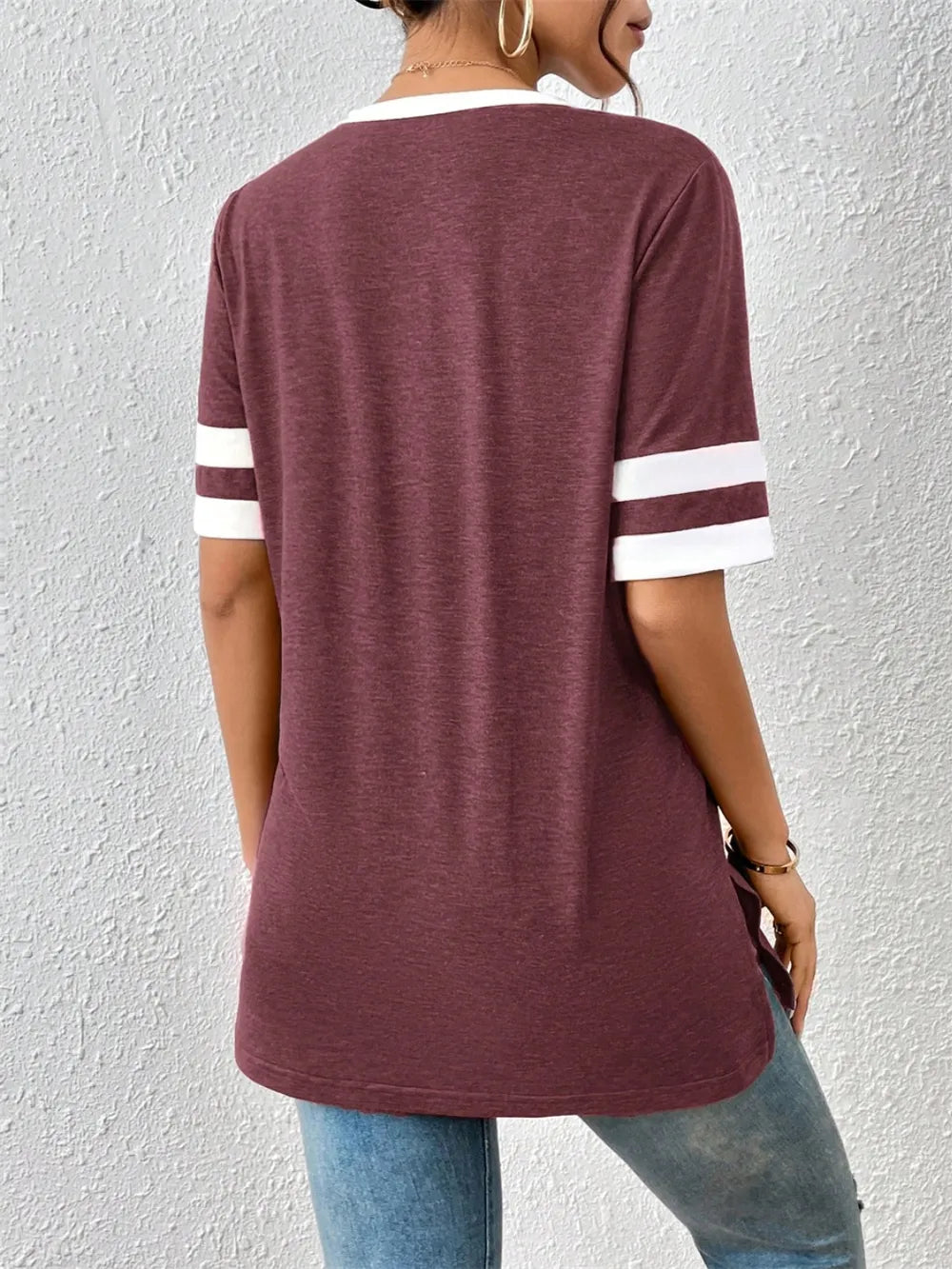 Contrast Trim V-Neck Short Sleeve T-Shirt – Trendsi | ClozArt