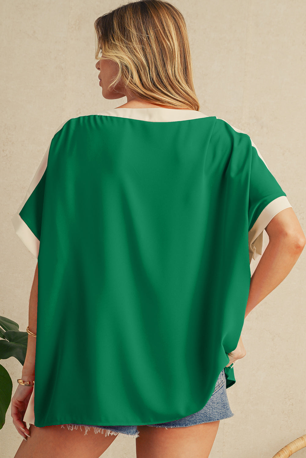 Green Colorblock Batwing Sleeve Boat Neck Blouse – Shewin | ClozArt