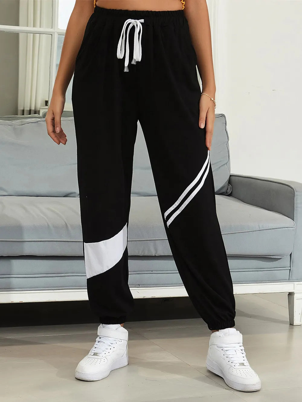 Drawstring Contrast Joggers with Pockets – Trendsi | ClozArt