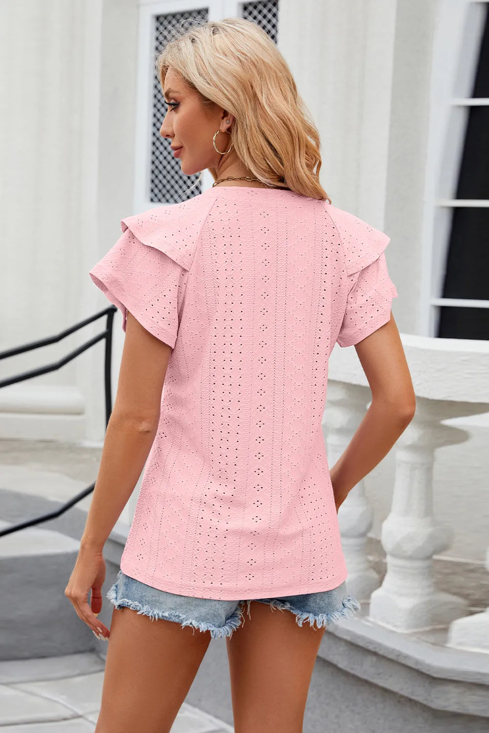 Eyelet Notched Short Sleeve T-Shirt – Trendsi | ClozArt