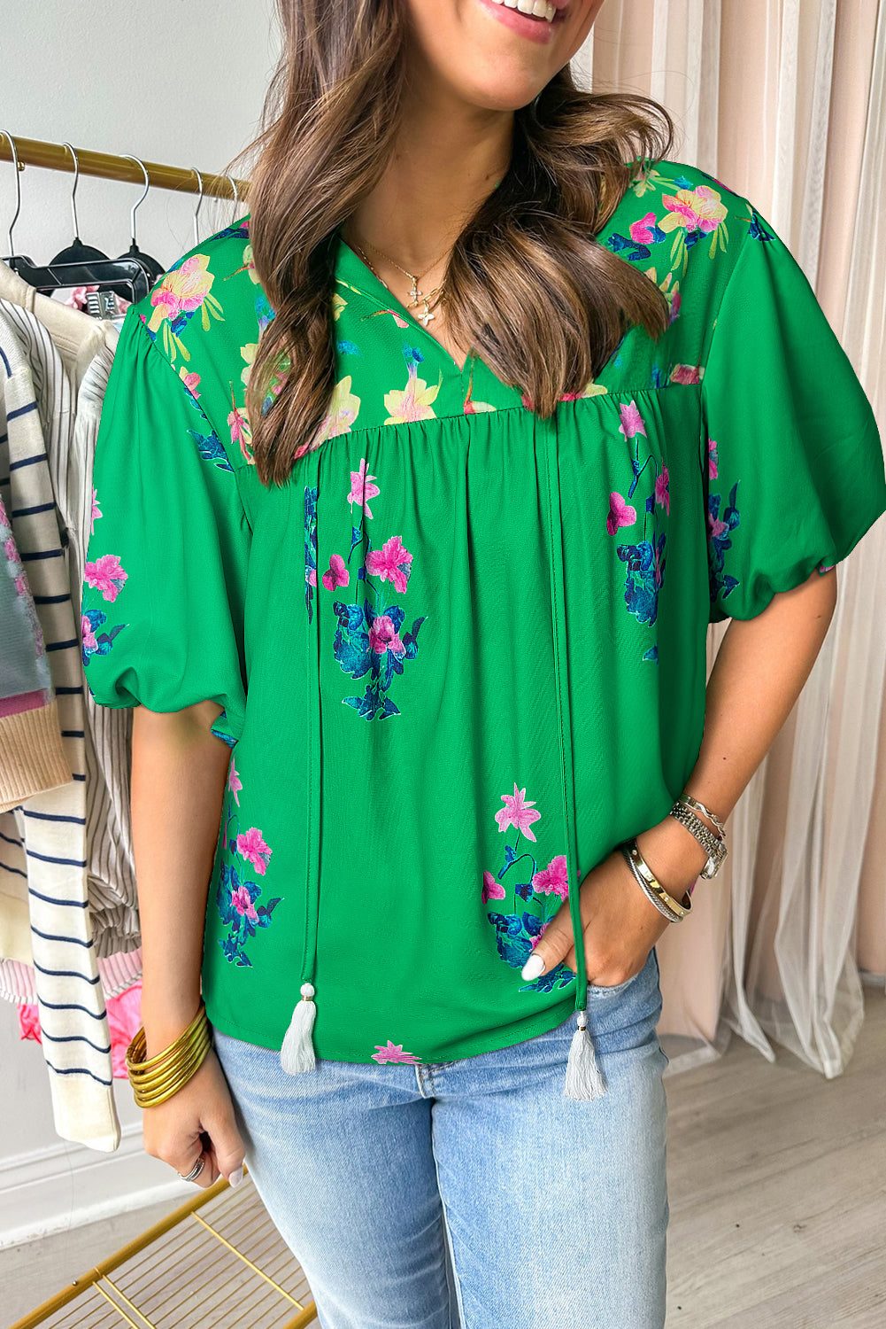 Green Floral Detail Tie Split Neck Puff Sleeve Blouse – Shewin | ClozArt