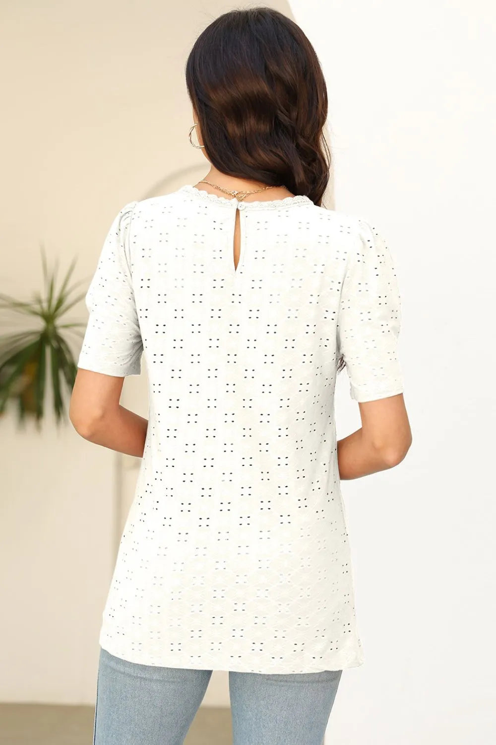 Eyelet Round Neck Short Sleeve T-Shirt – Trendsi | ClozArt