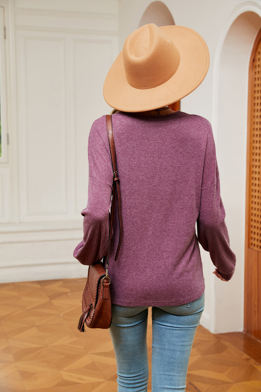 Contrast V-Neck Long Sleeve Blouse – Trendsi | ClozArt
