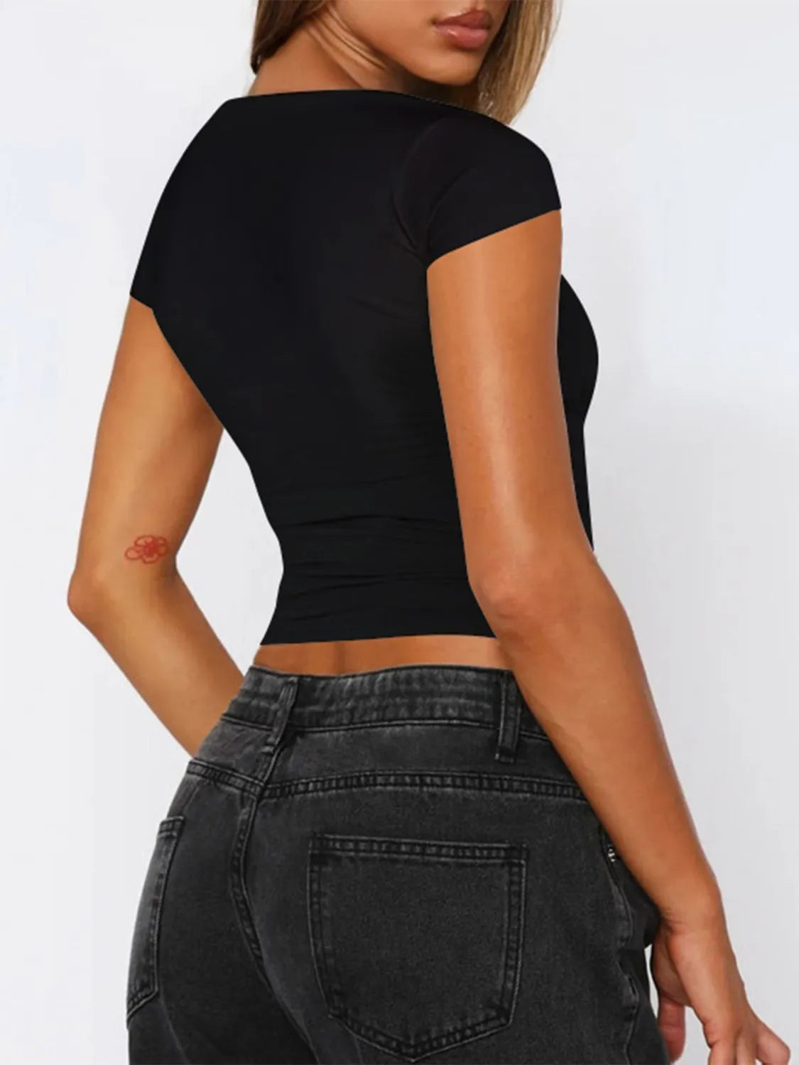 V-Neck Short Sleeve T-Shirt – Trendsi | ClozArt