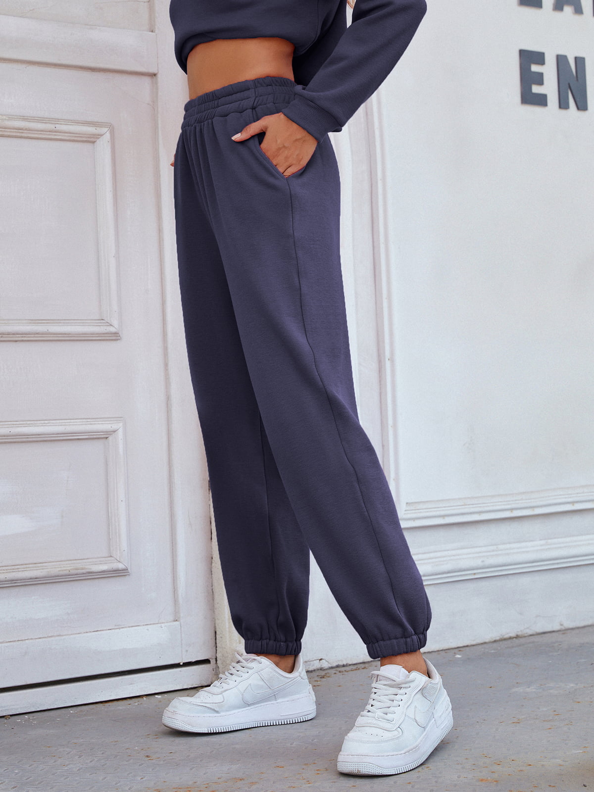 Elastic Waist Joggers with Pockets – Trendsi | ClozArt