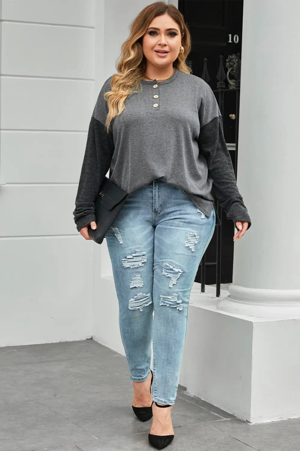Plus Size Round Neck Long Sleeve Buttoned Blouse – Trendsi | ClozArt