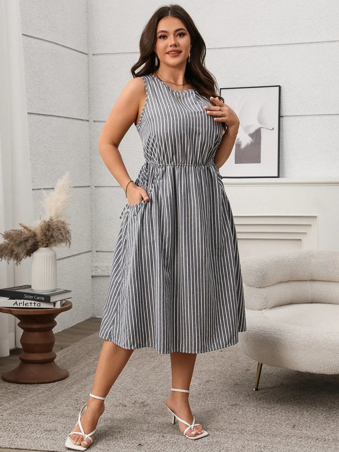 Plus Size Striped Round Neck Sleeveless Dress – Trendsi | ClozArt