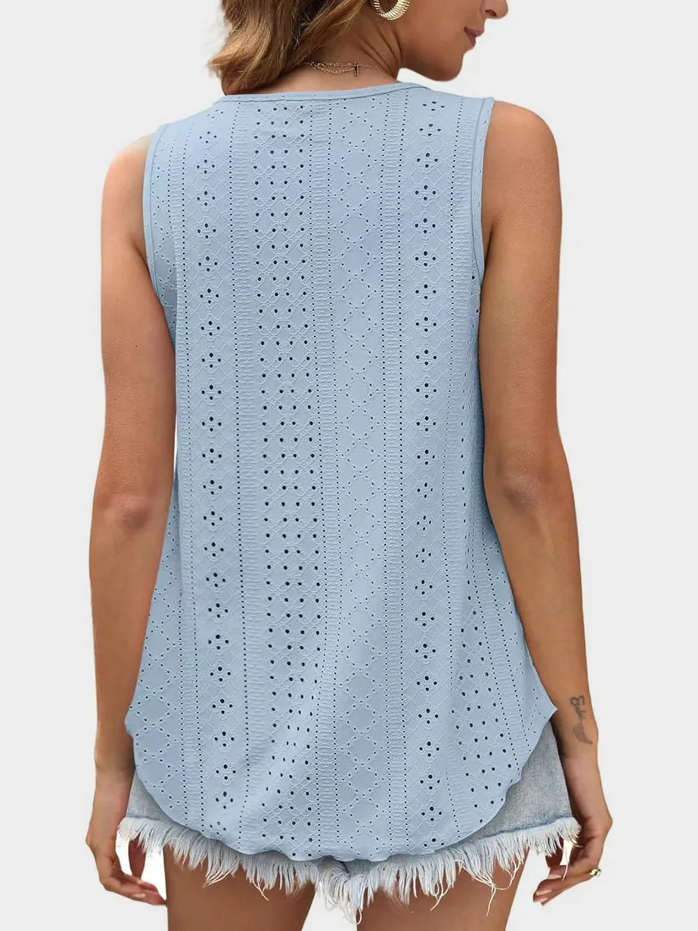 Florira Eyelet Round Neck Tank – Trendsi | ClozArt