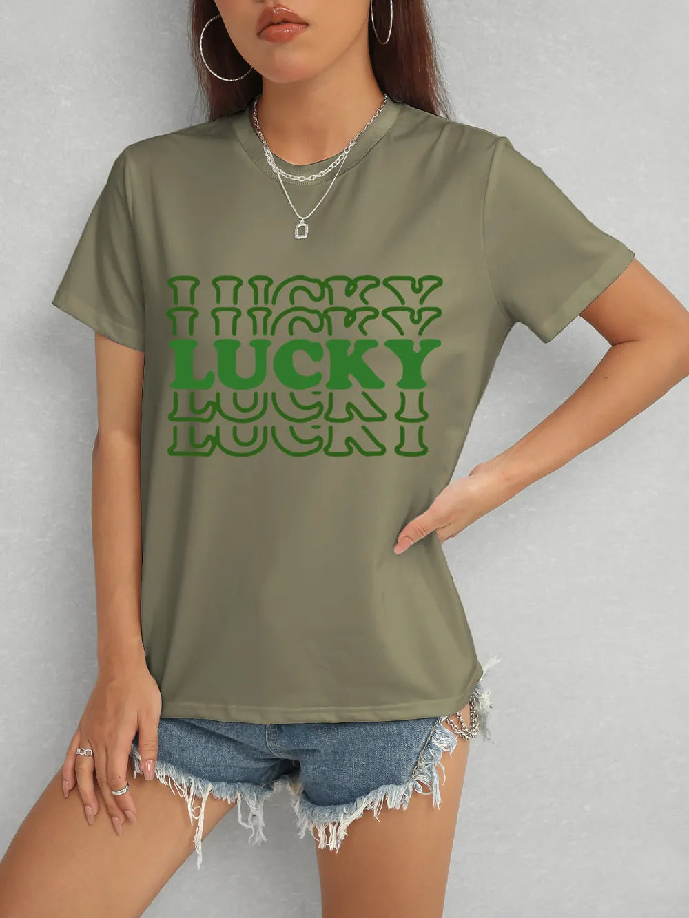 LUCKY Round Neck Short Sleeve T-Shirt – Trendsi | ClozArt