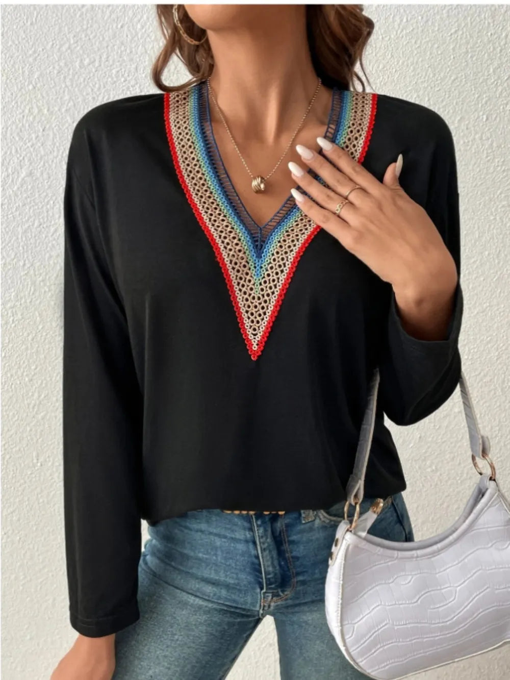 V-Neck Long Sleeve T-Shirt – Trendsi | ClozArt