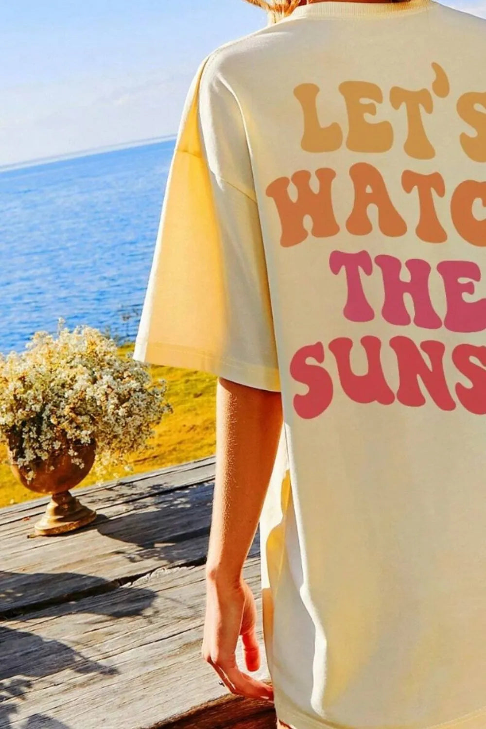 LET'S WATCH THE SUNSET Round Neck T-Shirt – Trendsi | ClozArt
