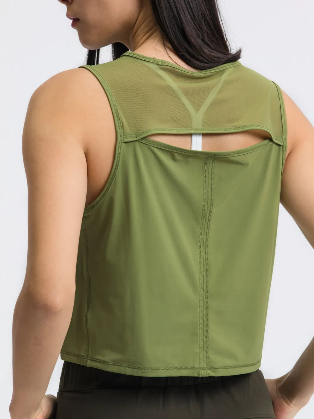 Millennia Round Neck Cropped Active Tank – Trendsi | ClozArt