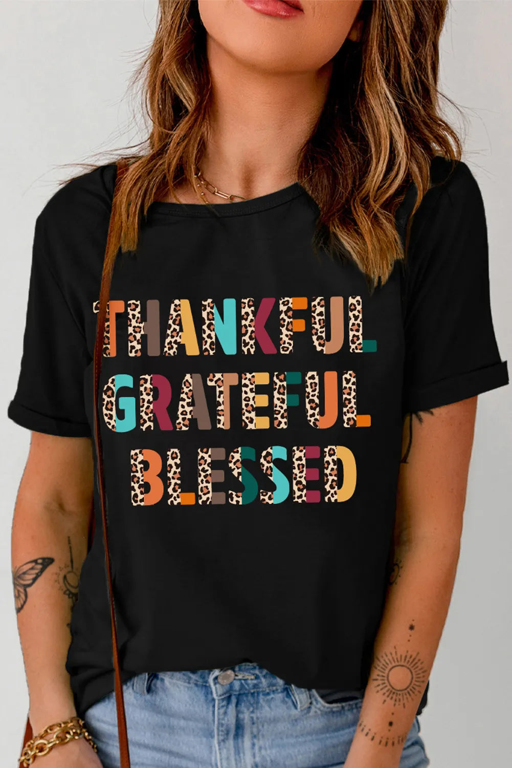 Letter Graphic Round Neck Short Sleeve T-Shirt – Trendsi | ClozArt