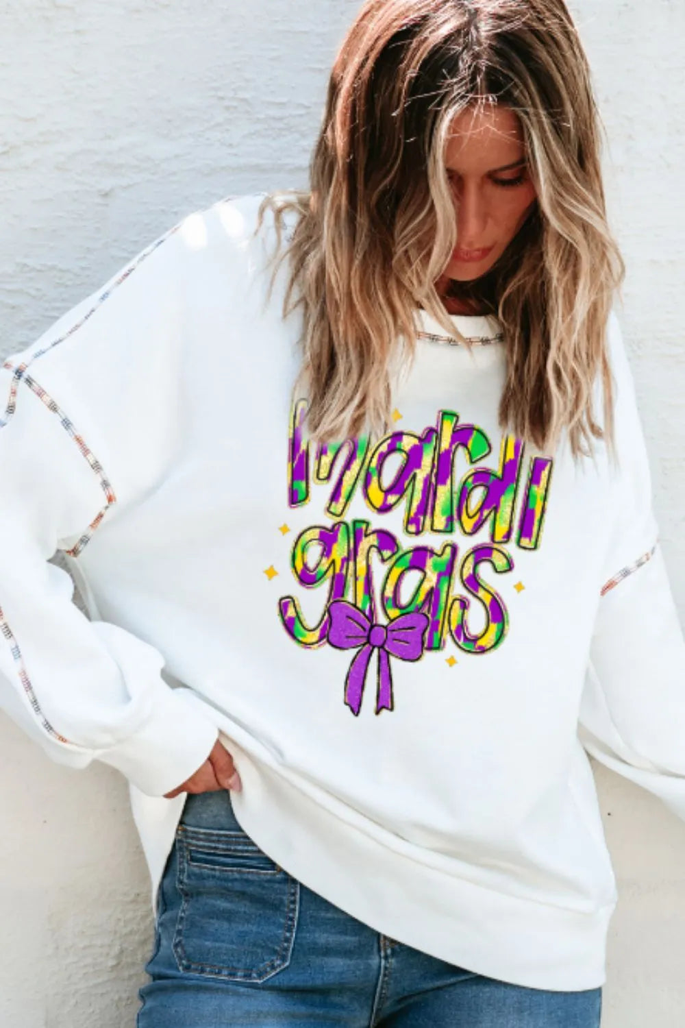 MARDI GRAS Round Neck Long Sleeve Sweatshirt – Trendsi | ClozArt