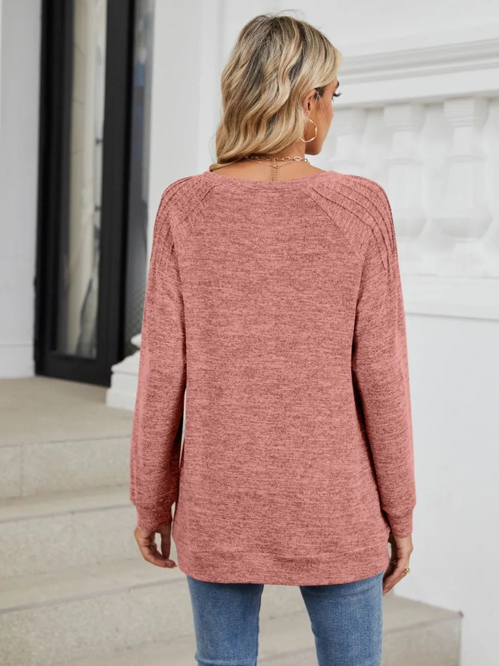 Round Neck Long Sleeve T-Shirt – Trendsi | ClozArt