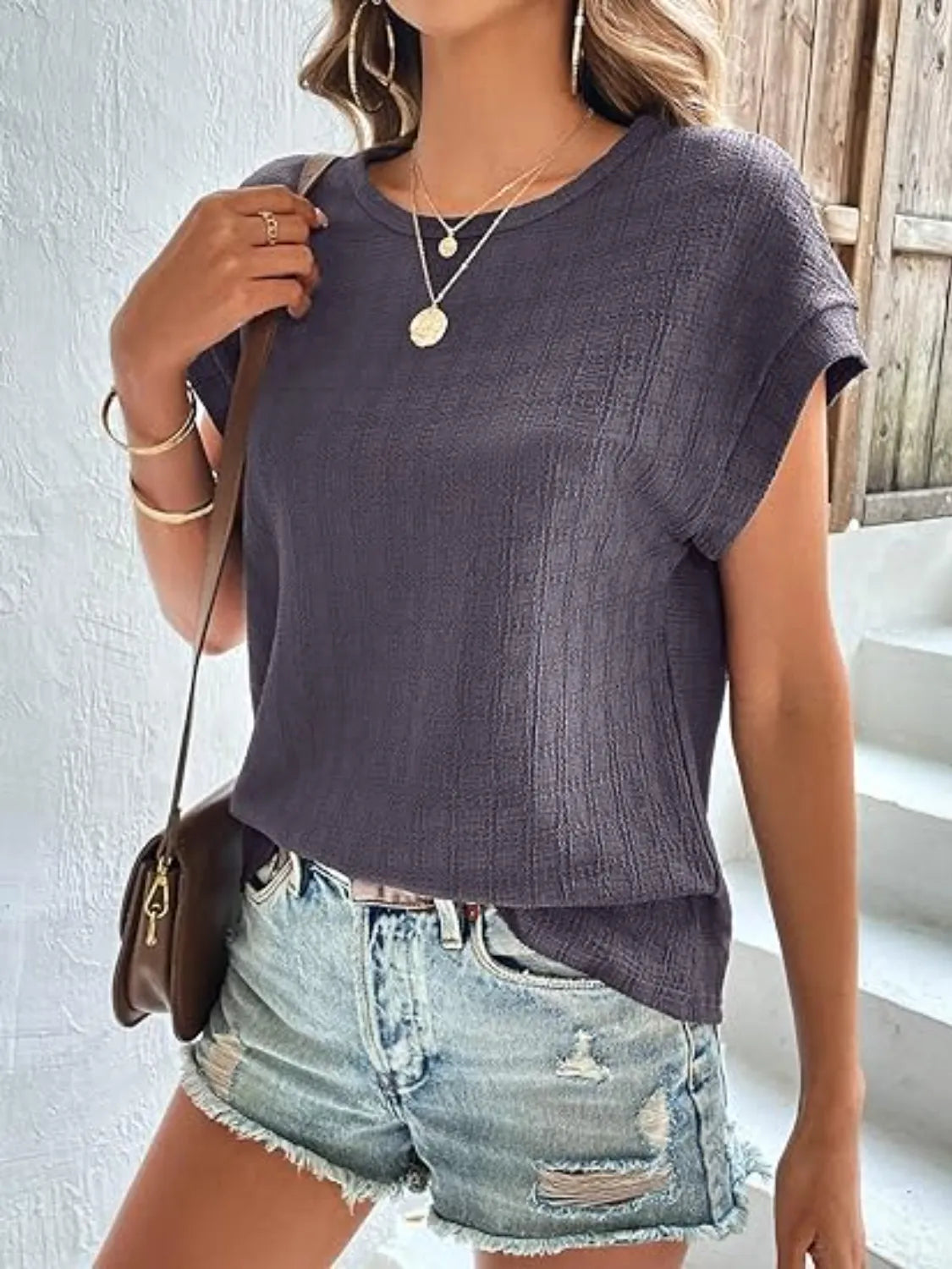 Round Neck Cap Sleeve T-Shirt – Trendsi | ClozArt