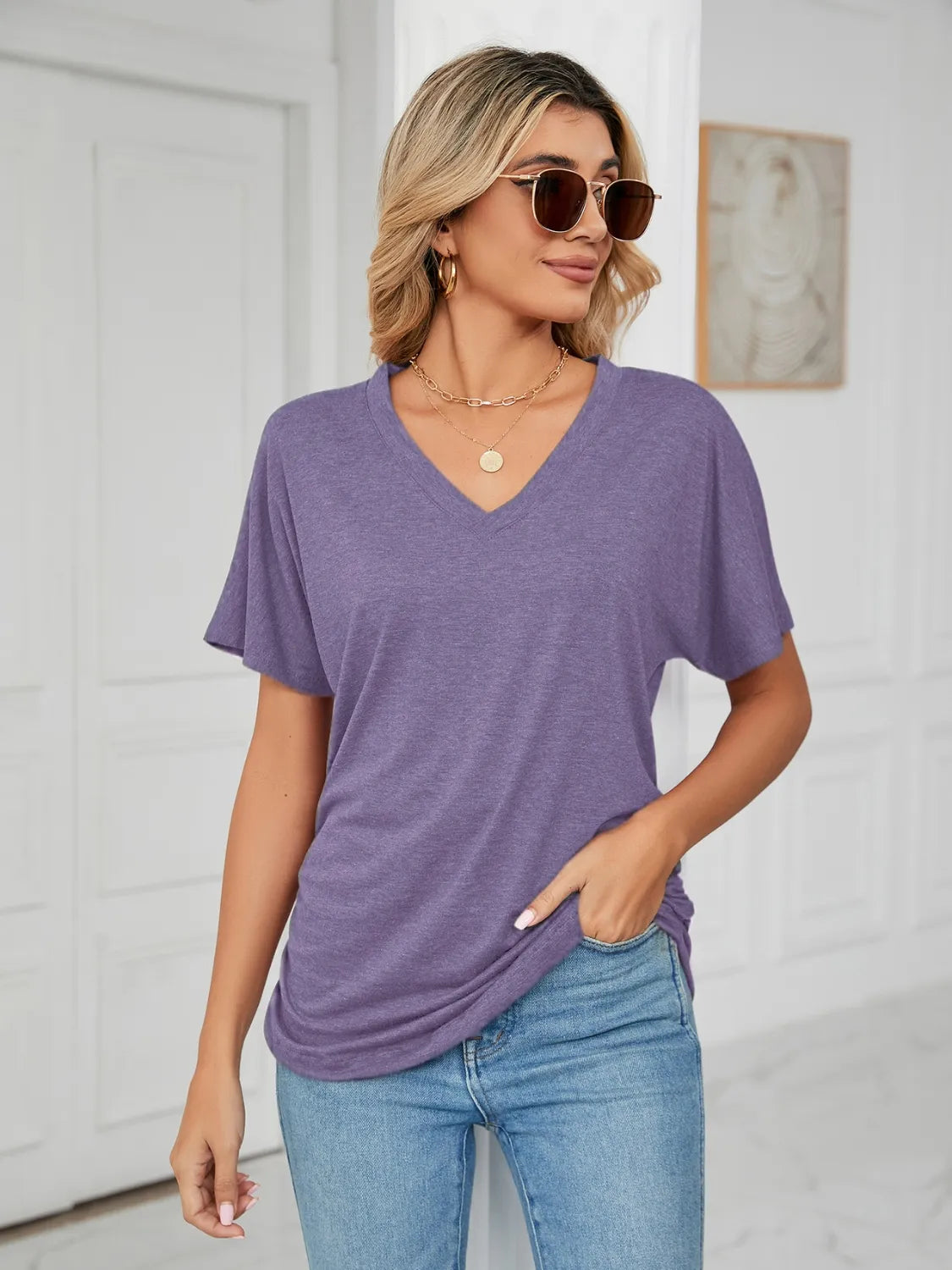 V-Neck Short Sleeve T-Shirt – Trendsi | ClozArt