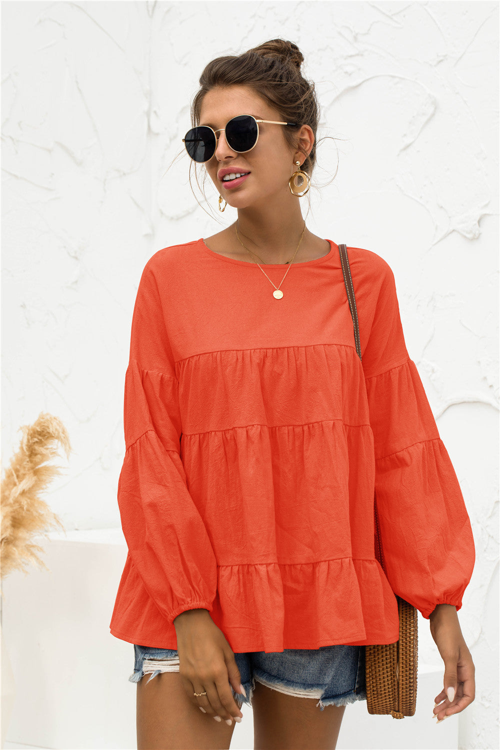 Round Neck Bubble Sleeve Tiered Blouse – Trendsi | ClozArt