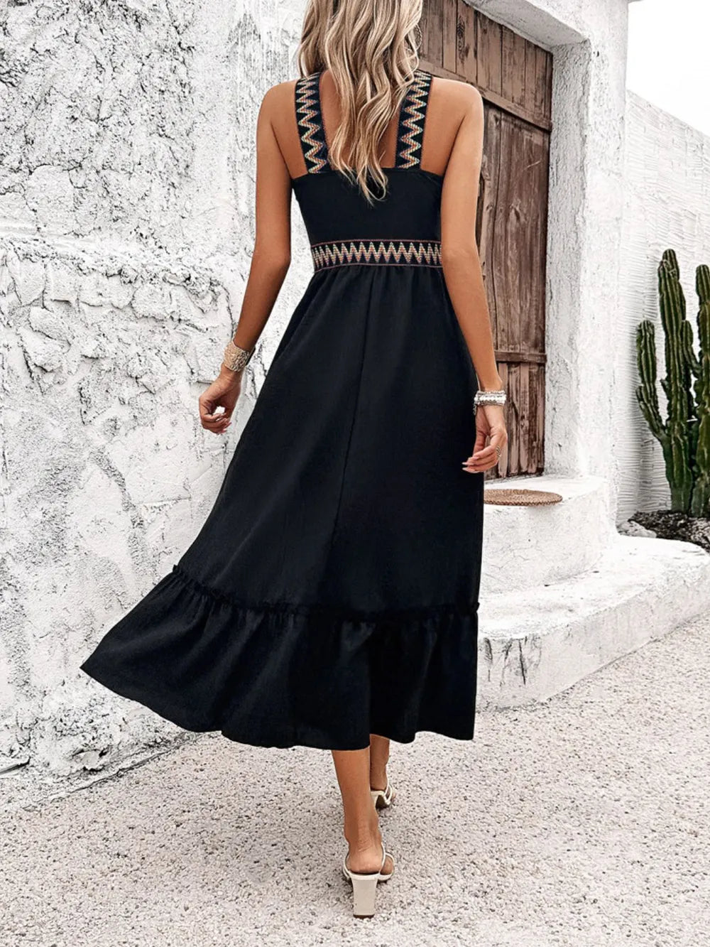 Devine Ruffled Slit Sleeveless Midi Dress – Trendsi | ClozArt