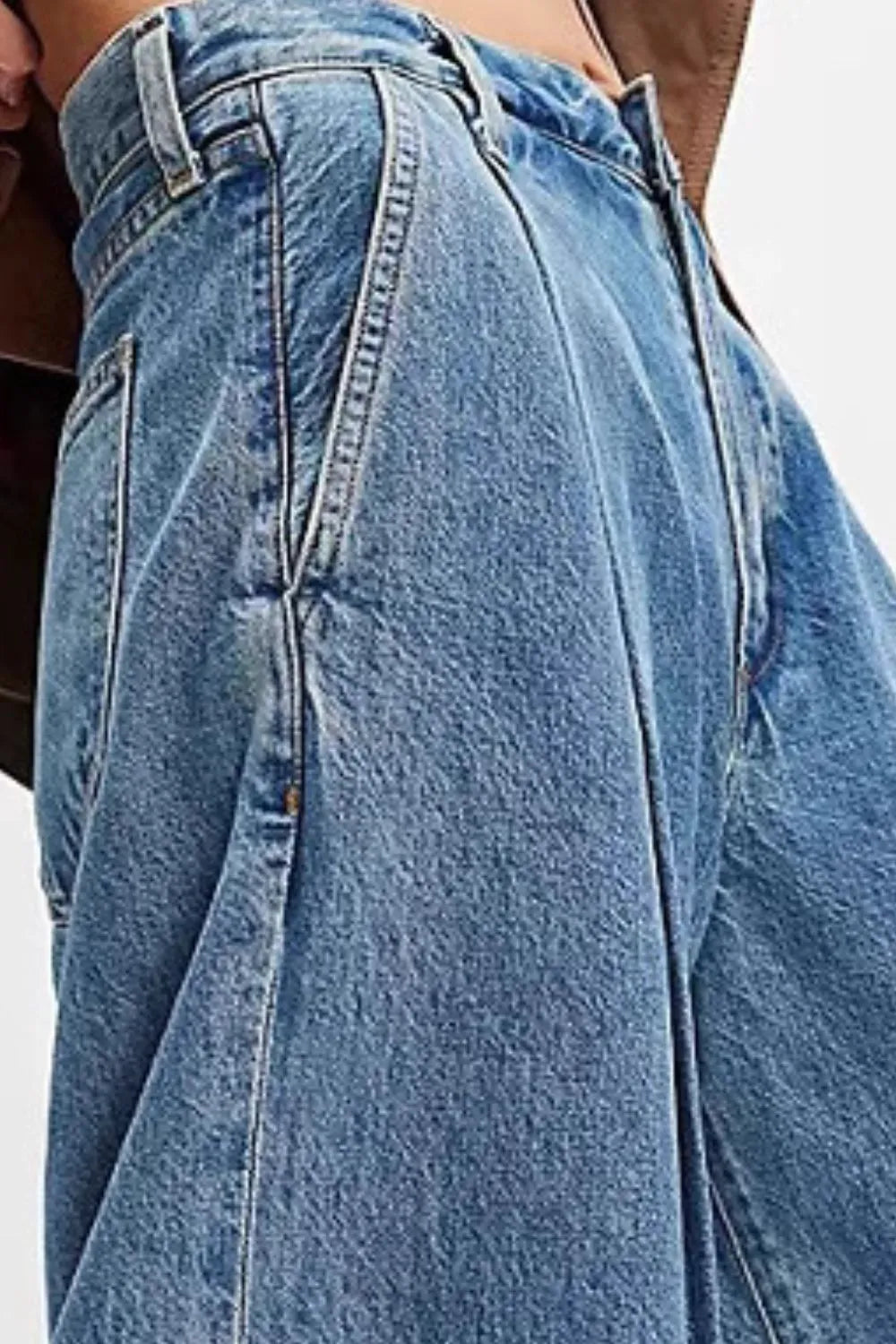 Wide Leg Jeans with Pockets – Trendsi | ClozArt