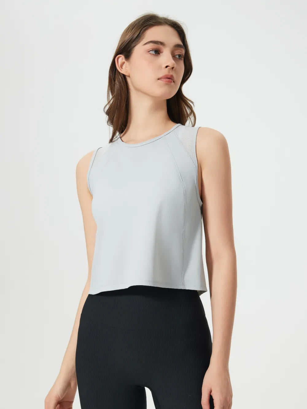 Millennia Round Neck Cropped Active Tank – Trendsi | ClozArt