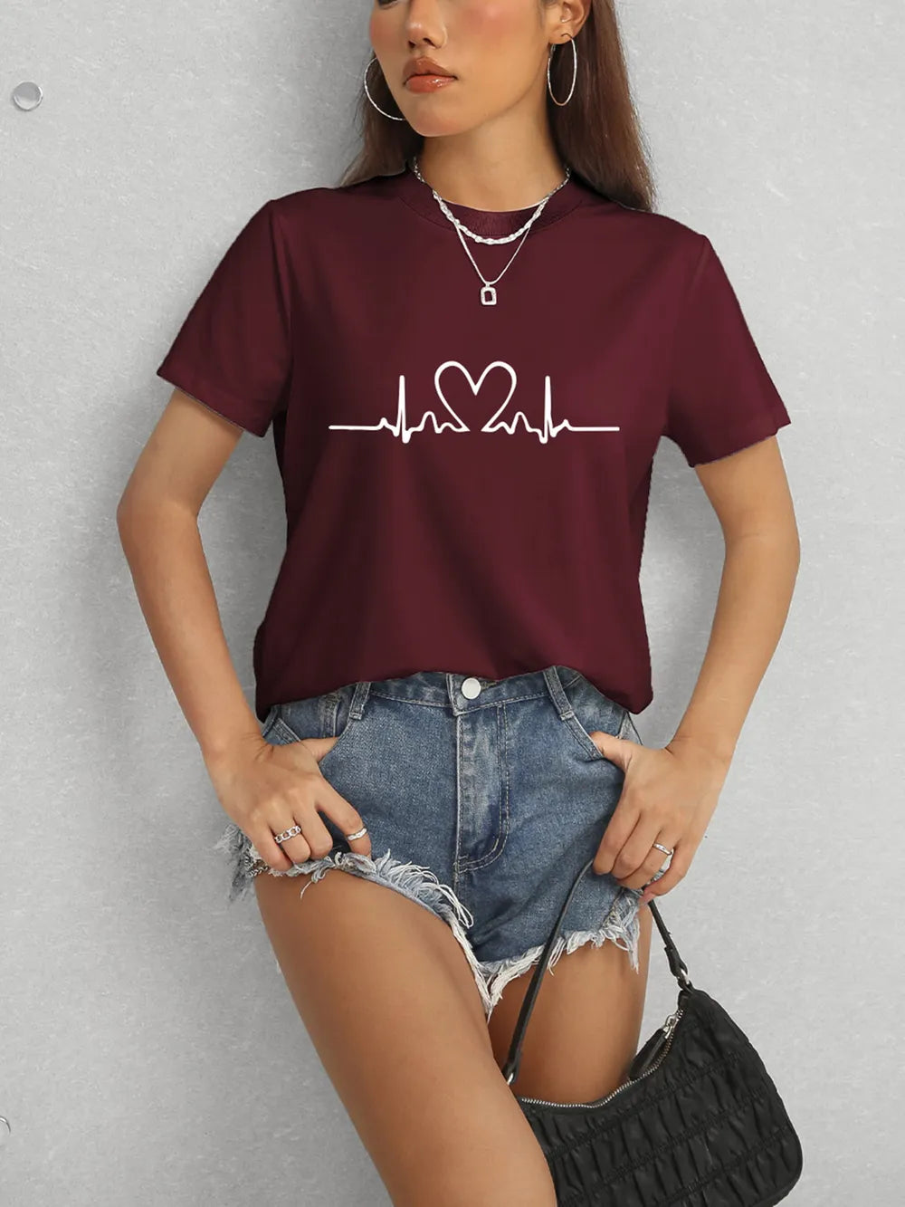 Heart Round Neck Short Sleeve T-Shirt – Trendsi | ClozArt