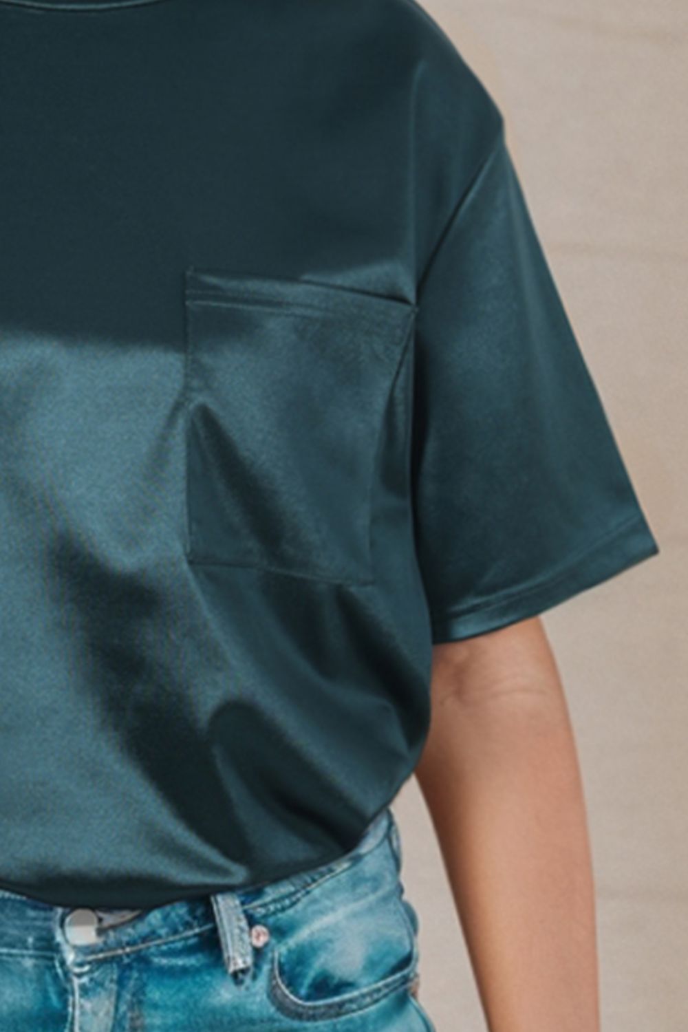 Round Neck Dropped Shoulder Top – Trendsi | ClozArt