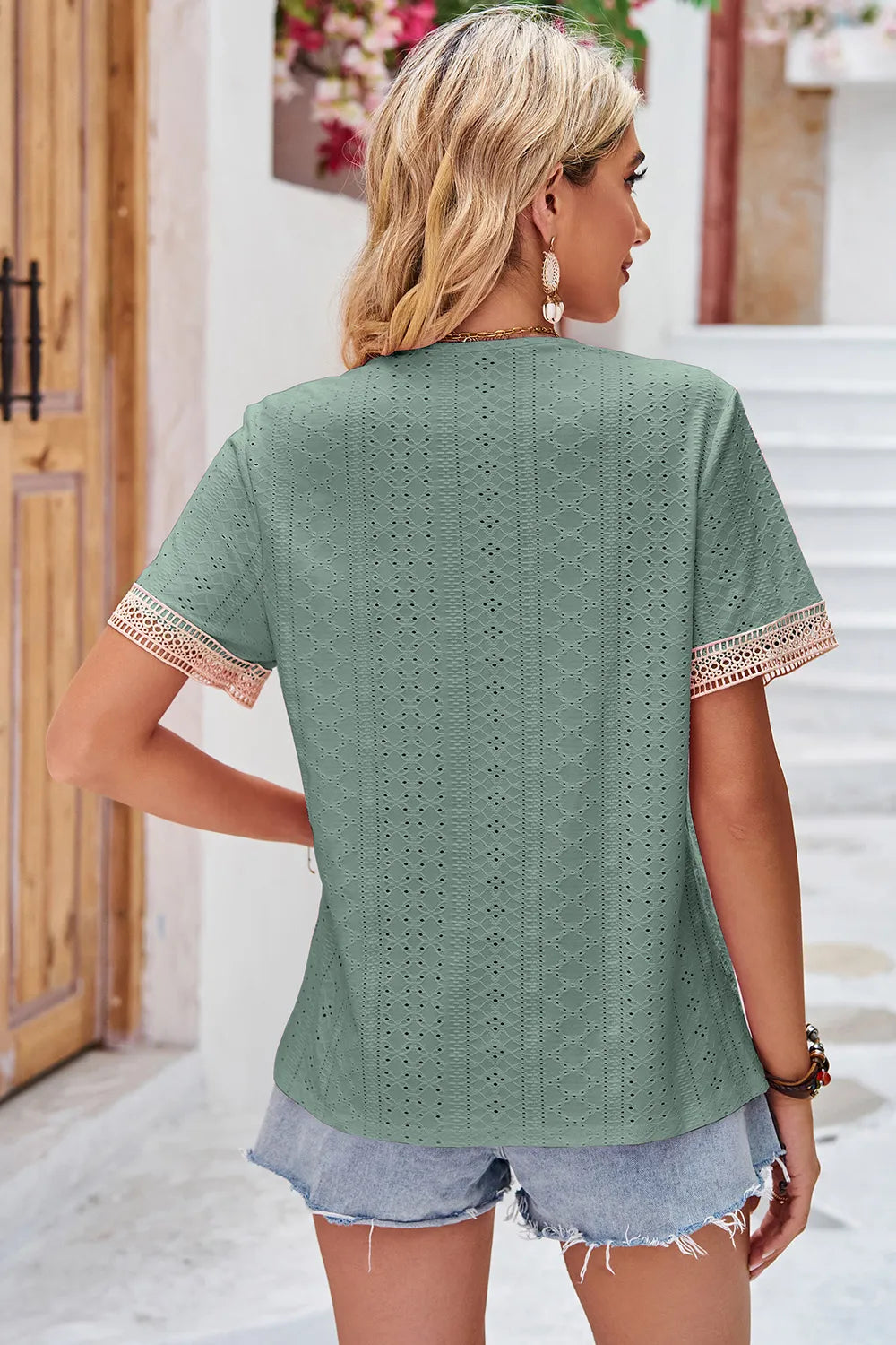 Eyelet V-Neck Short Sleeve T-Shirt – Trendsi | ClozArt