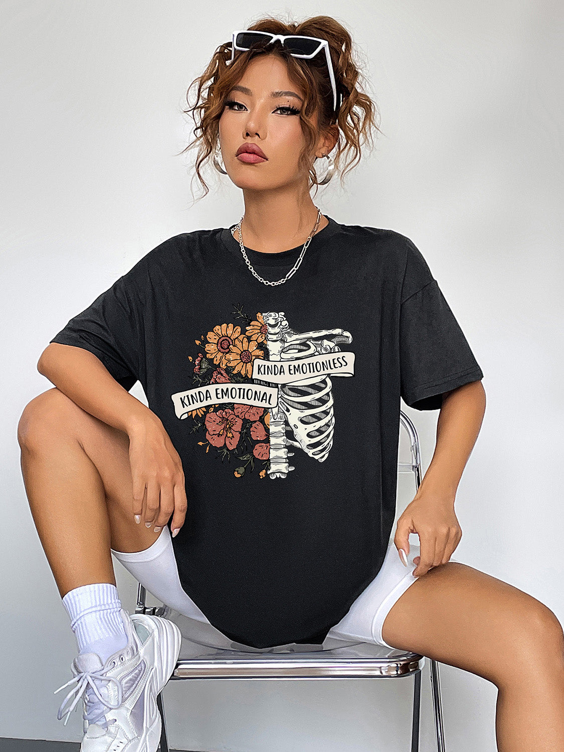 Round Neck Short Sleeve Graphic T-Shirt – Trendsi | ClozArt