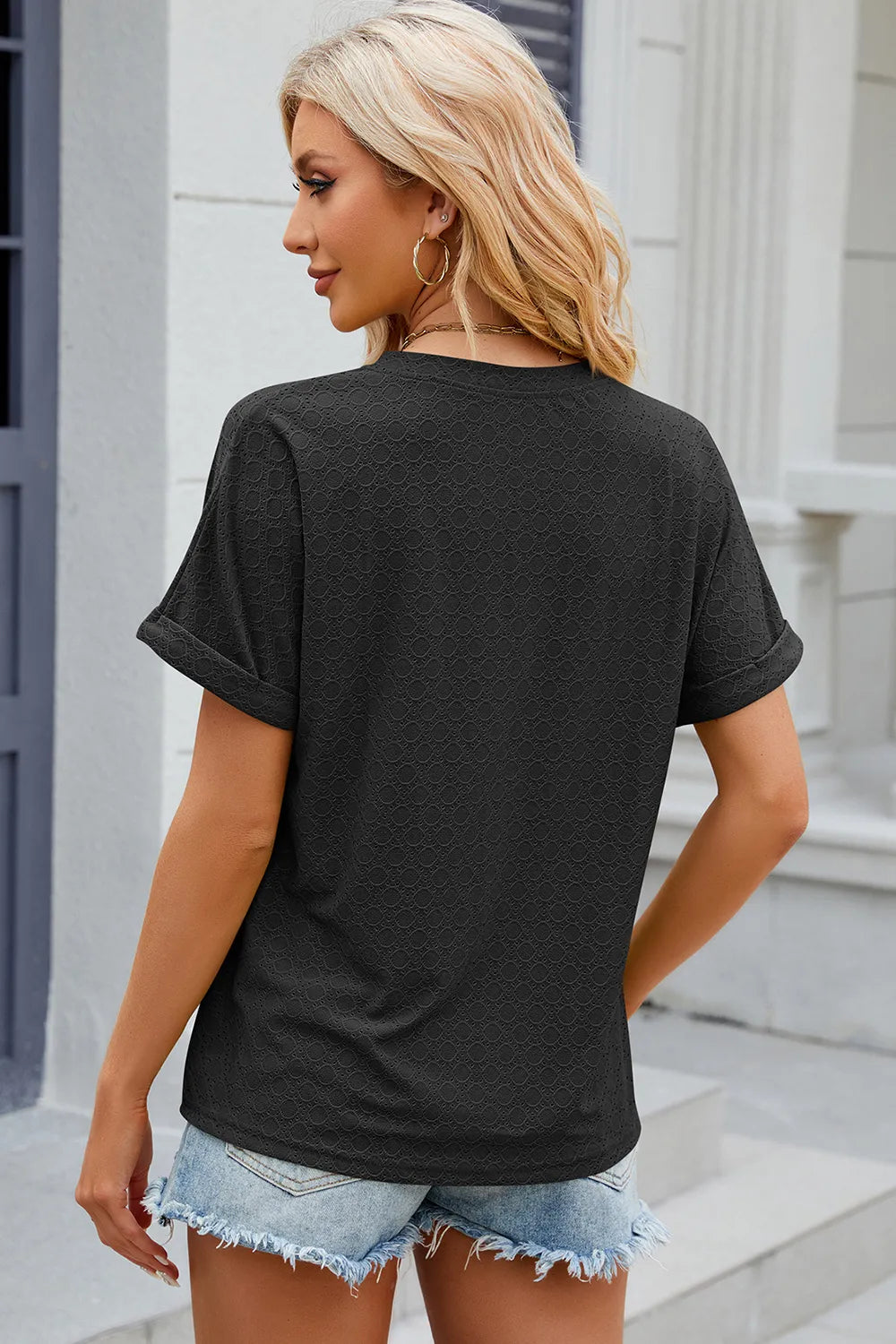 Eyelet Notched Short Sleeve T-Shirt – Trendsi | ClozArt