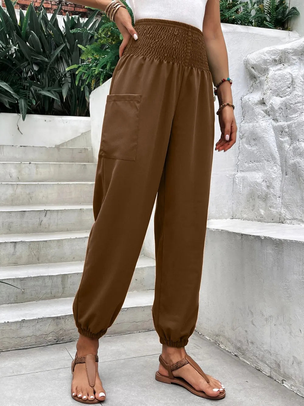 Smocked High Rise Joggers with Pockets – Trendsi | ClozArt