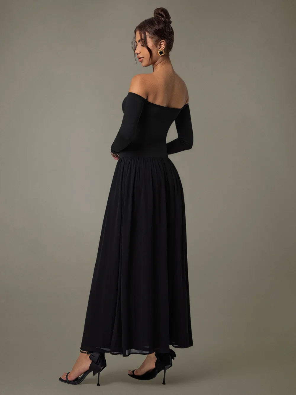 Off Shoulder Long Sleeve Maxi Dress – Trendsi | ClozArt