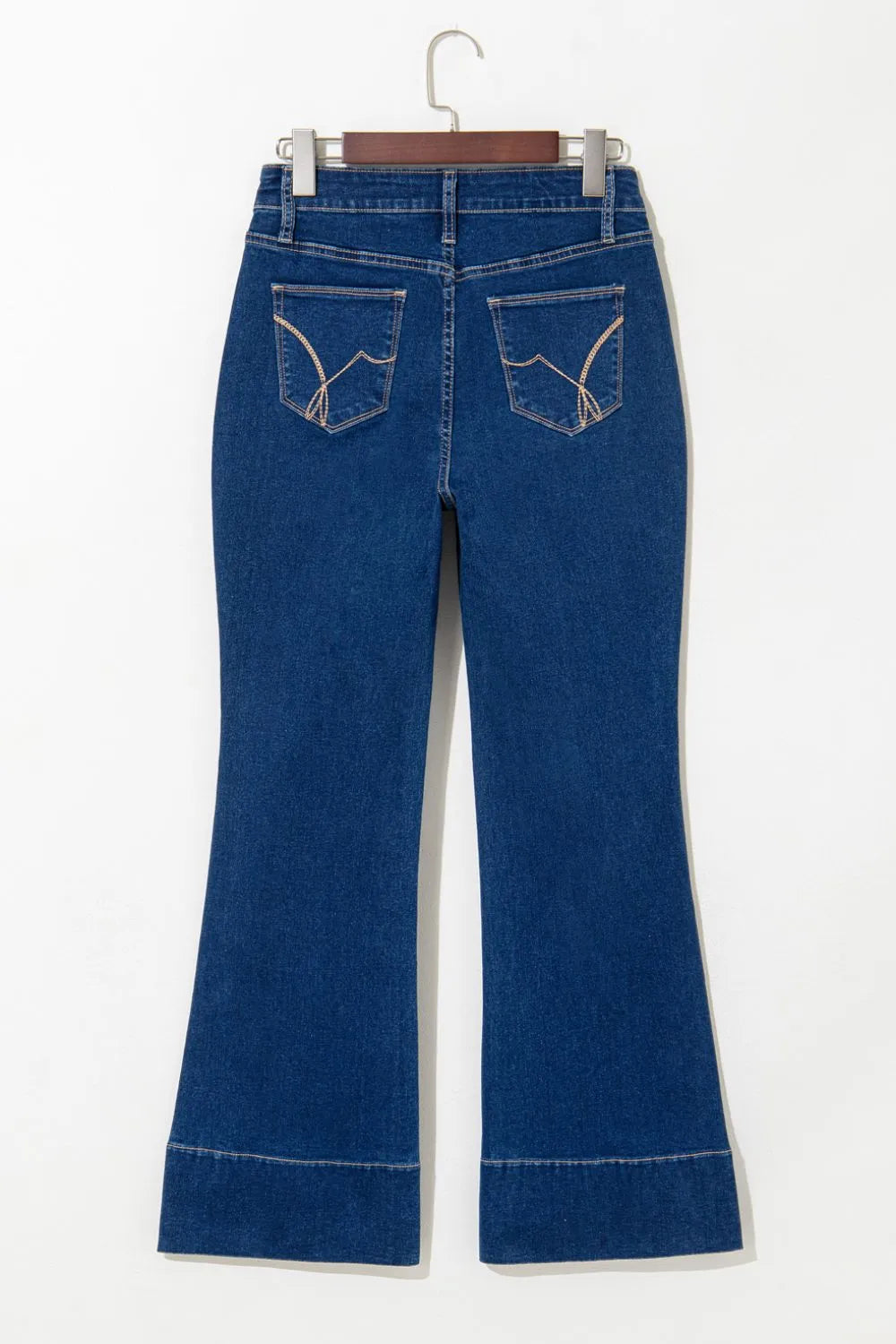 Center Seam Deep Wash Straight Jeans – Trendsi | ClozArt