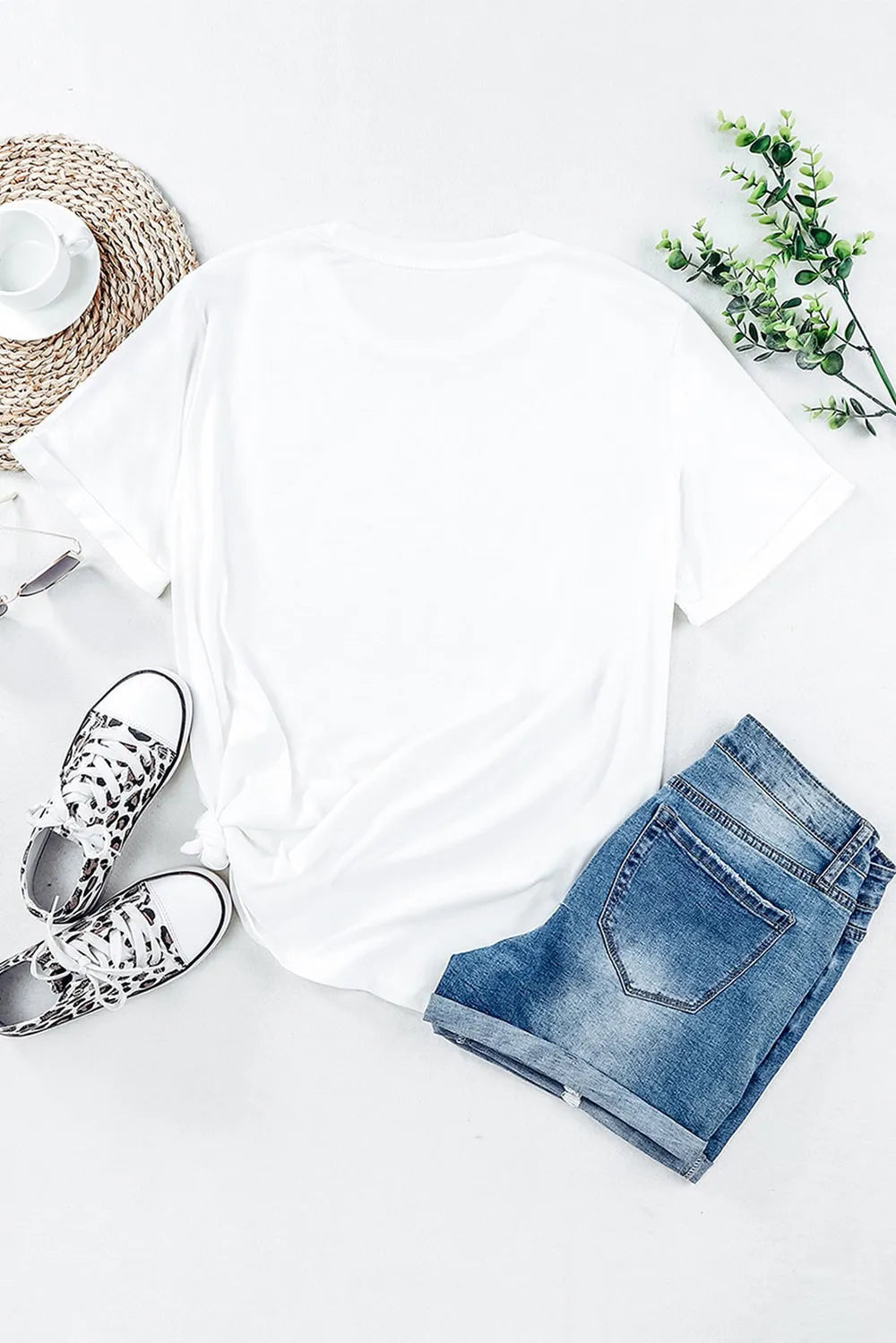 Football Round Neck Short Sleeve T-Shirt – Trendsi | ClozArt