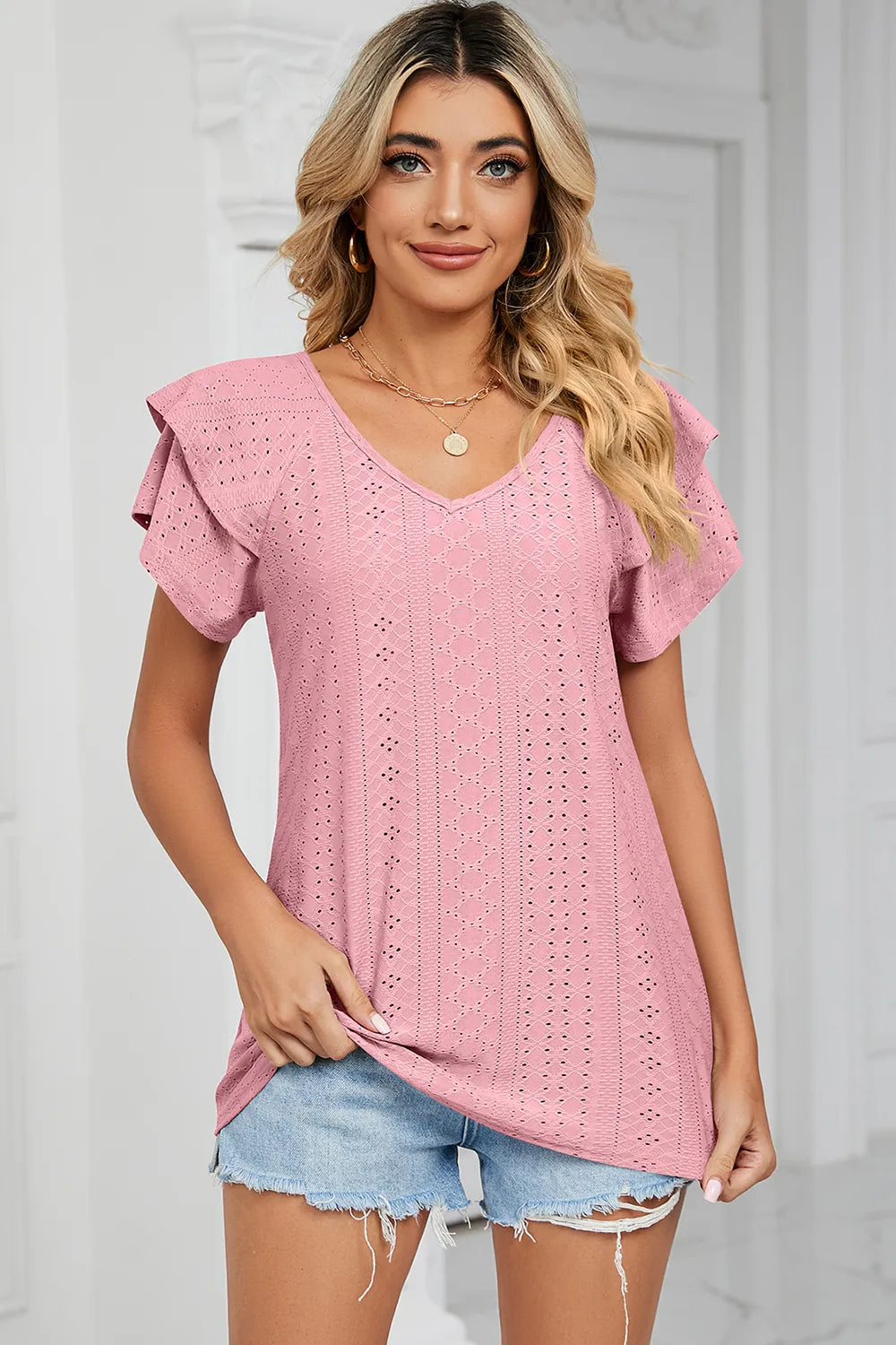Eyelet V-Neck Short Sleeve T-Shirt – Trendsi | ClozArt