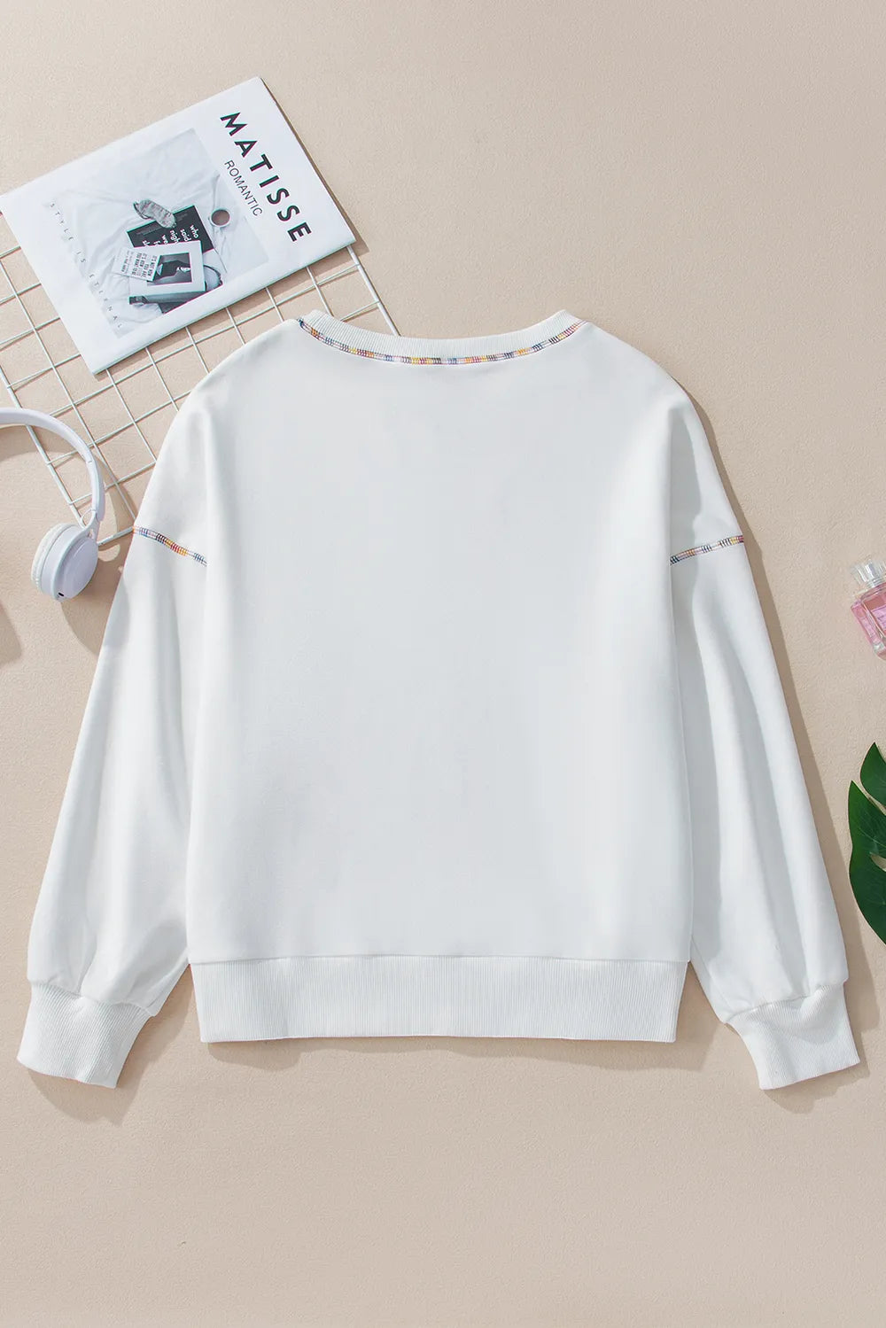 MARDI GRAS Round Neck Long Sleeve Sweatshirt – Trendsi | ClozArt