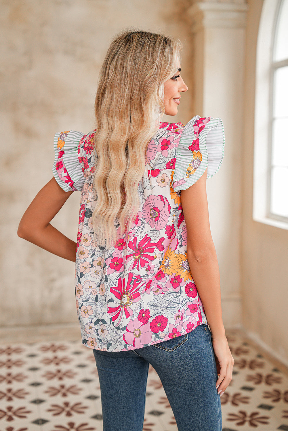 Pink Floral Print Ruffle Trim Pleated Boho Blouse – Shewin | ClozArt