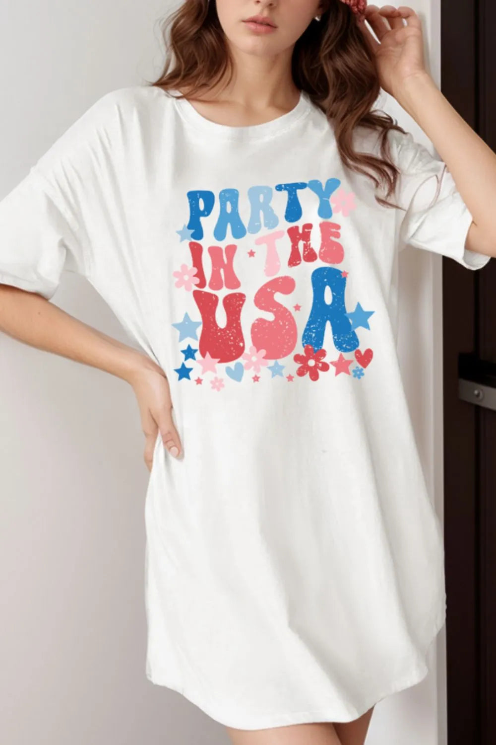 PARTY IN THE USA Graphic Oversized Tee – Trendsi | ClozArt