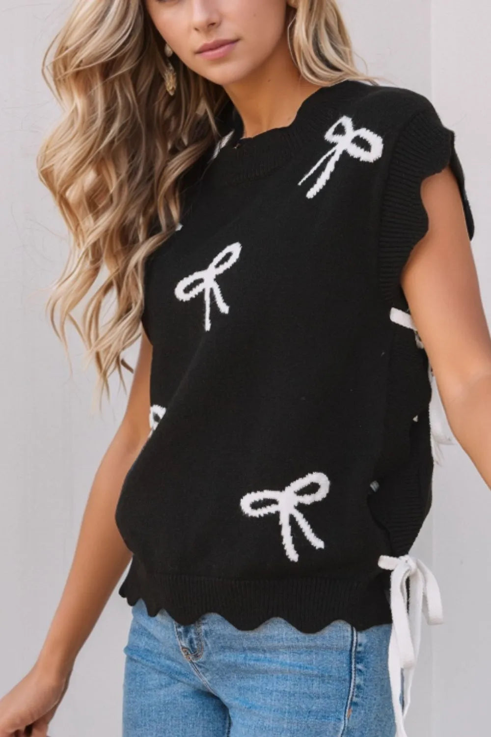 Bow Side Ties Scalloped Hem Cap Sleeve Sweater – Trendsi | ClozArt