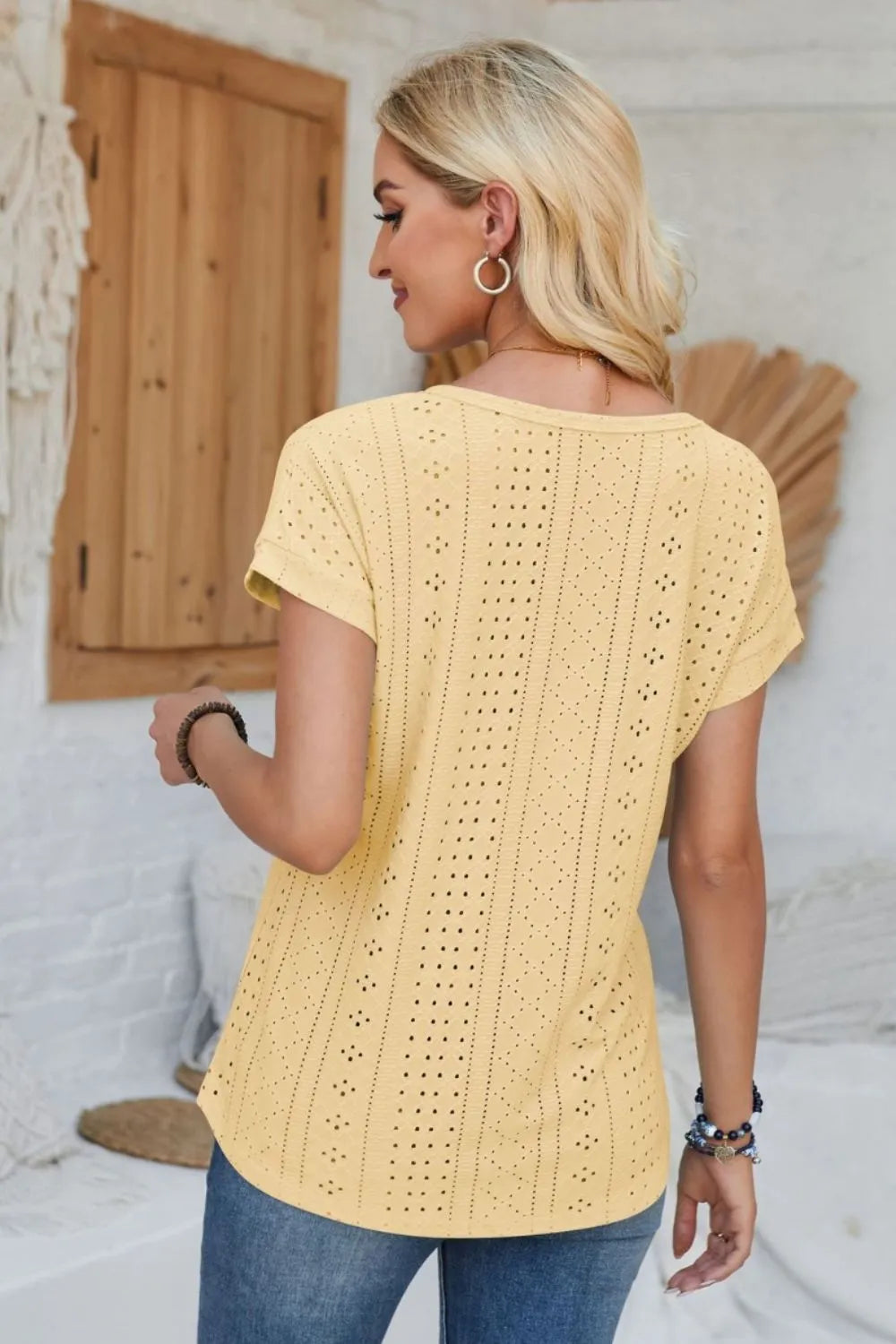 Eyelet Round Neck Rolled Short Sleeve T-Shirt – Trendsi | ClozArt
