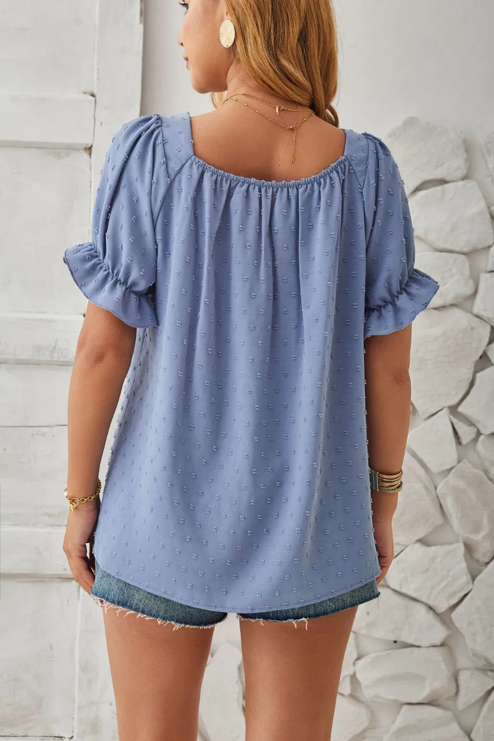 Swiss Dot Smocked Square Neck Short Sleeve T-Shirt – Trendsi | ClozArt