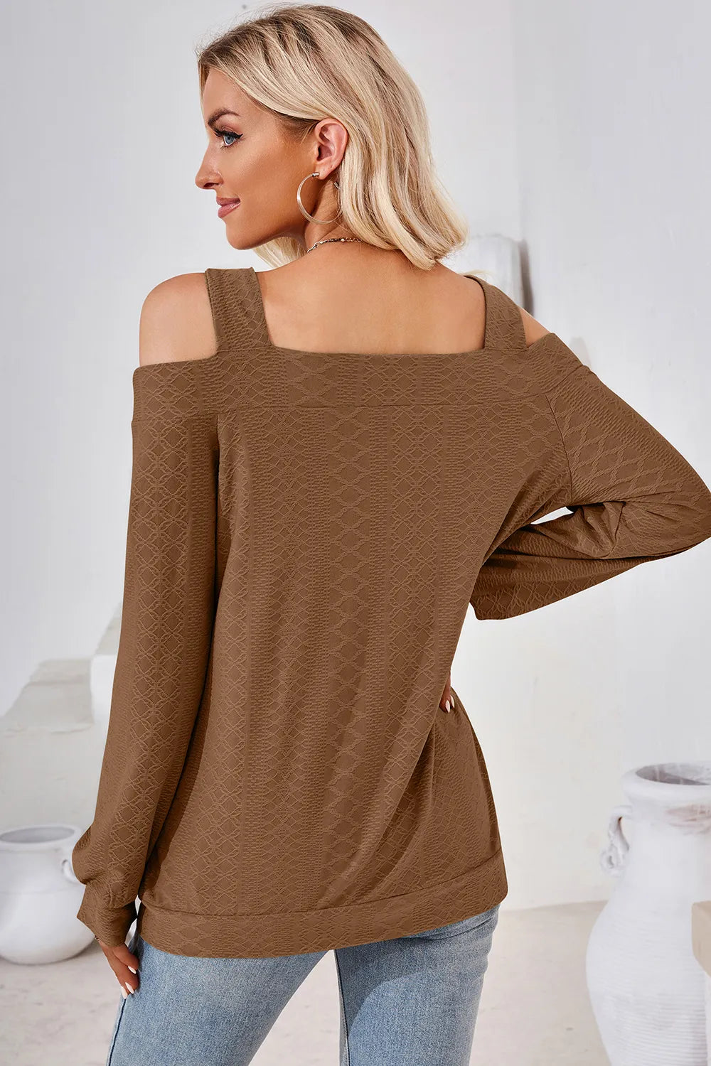 Cutout Square Neck Cold Shoulder T-Shirt – Trendsi | ClozArt