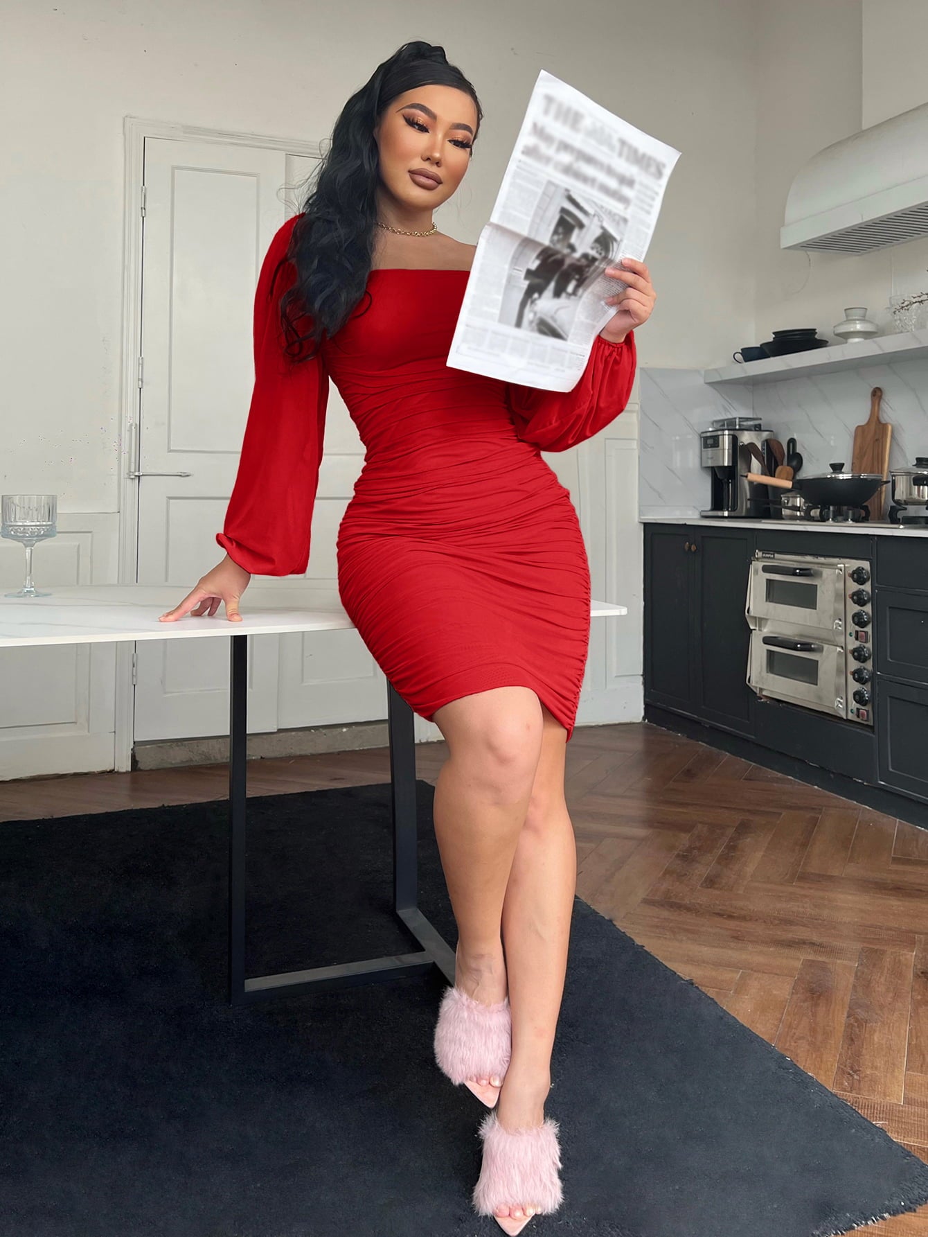 Zip-Back Ruched Bodycon Dress – Trendsi | ClozArt