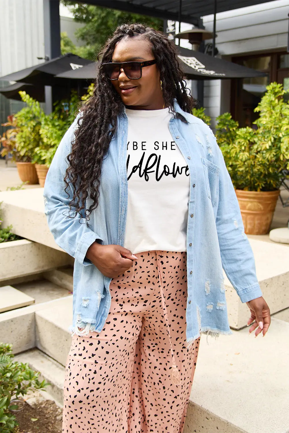 Simply Love Full Size MAYBE SHE'S A WILDFLOWER Short Sleeve T-Shirt – Trendsi | ClozArt